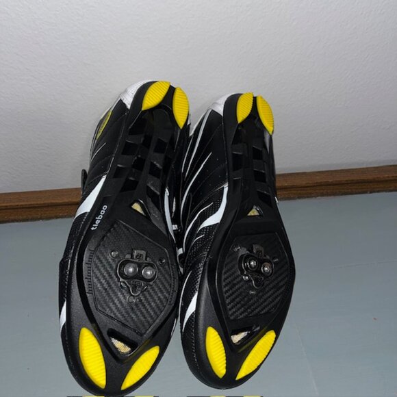 Men's Tiebao Cycling Shoes Size 9 Like New - Picture 7 of 9